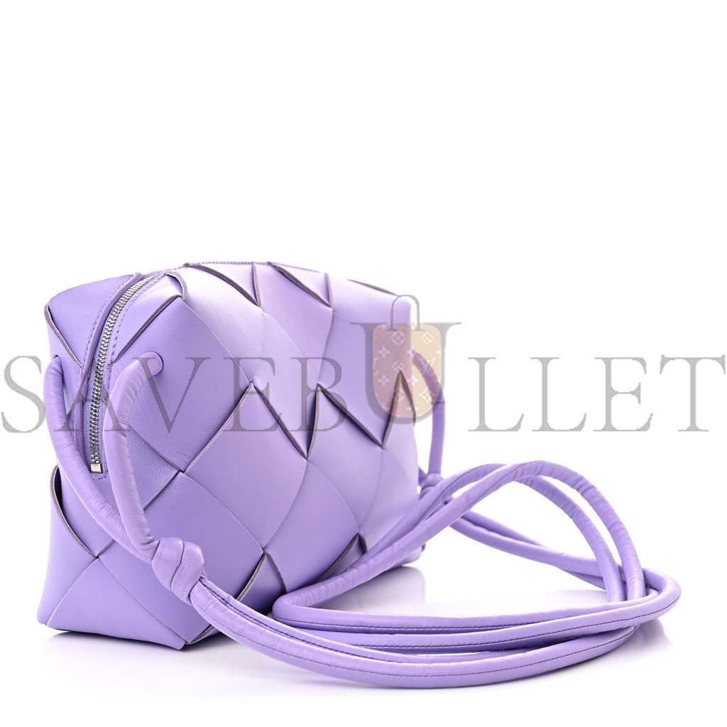 BOTTEGA VENETA LAMBSKIN MAXI INTRECCIATO SMALL CASSETTE CAMERA BAG WISTERIA (22*17*7cm)