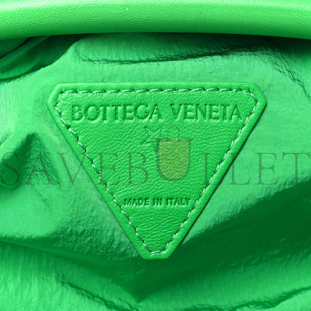 BOTTEGA VENETA SPONGE FABRIC THE POUCH CLUTCH GRASS (29*17*11cm)