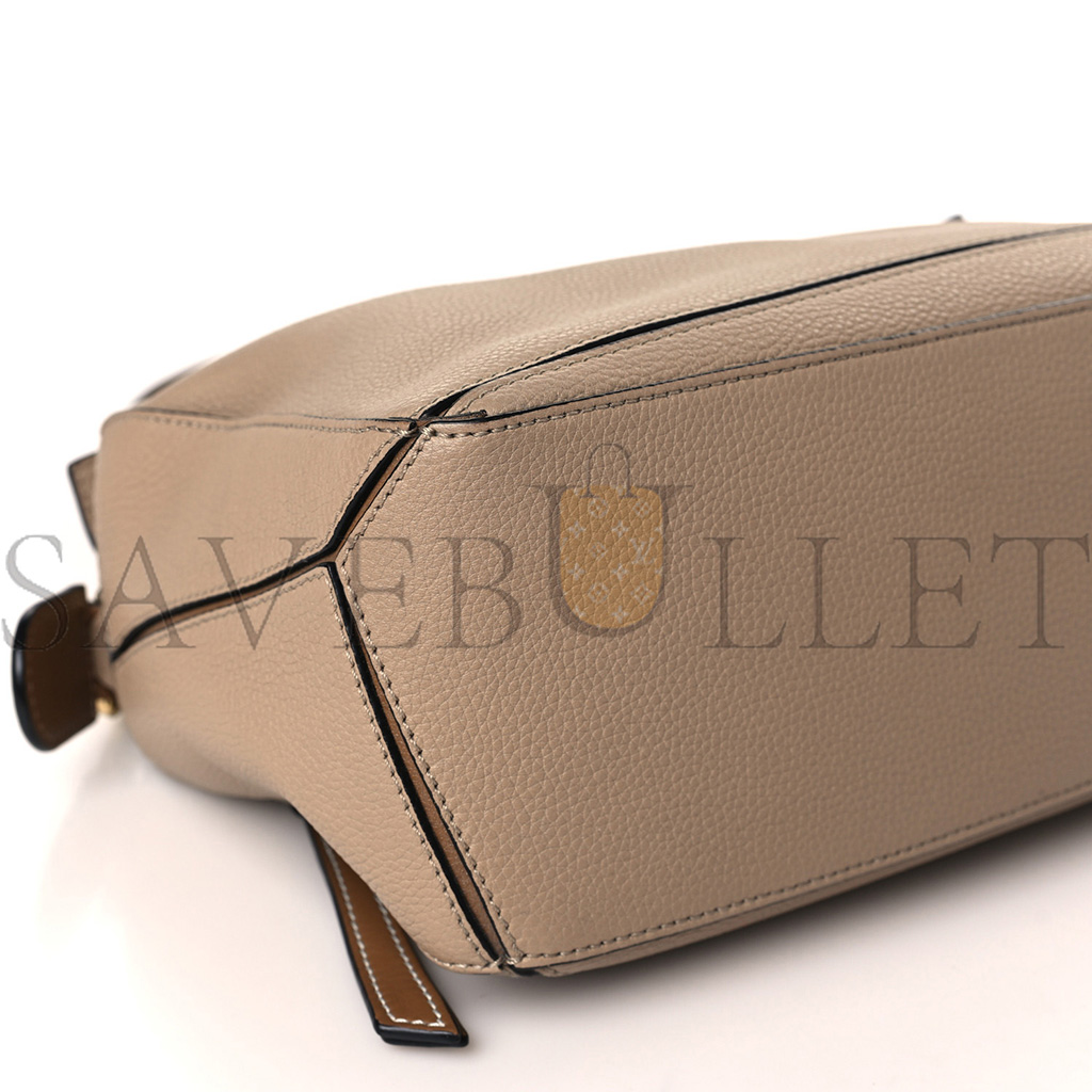 LOEWE GRAINED CALFSKIN SMALL PUZZLE BAG SAND MINK (24*16.5*10.5cm)